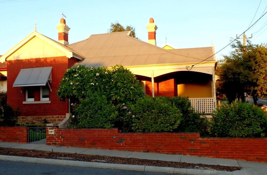 Hamptons Inn Bed & Breakfast Fremantle Ngoại thất bức ảnh